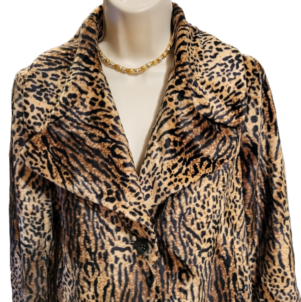 Work To Weekend 8 Fake Fur Light One Button Jacket with 2 Pockets